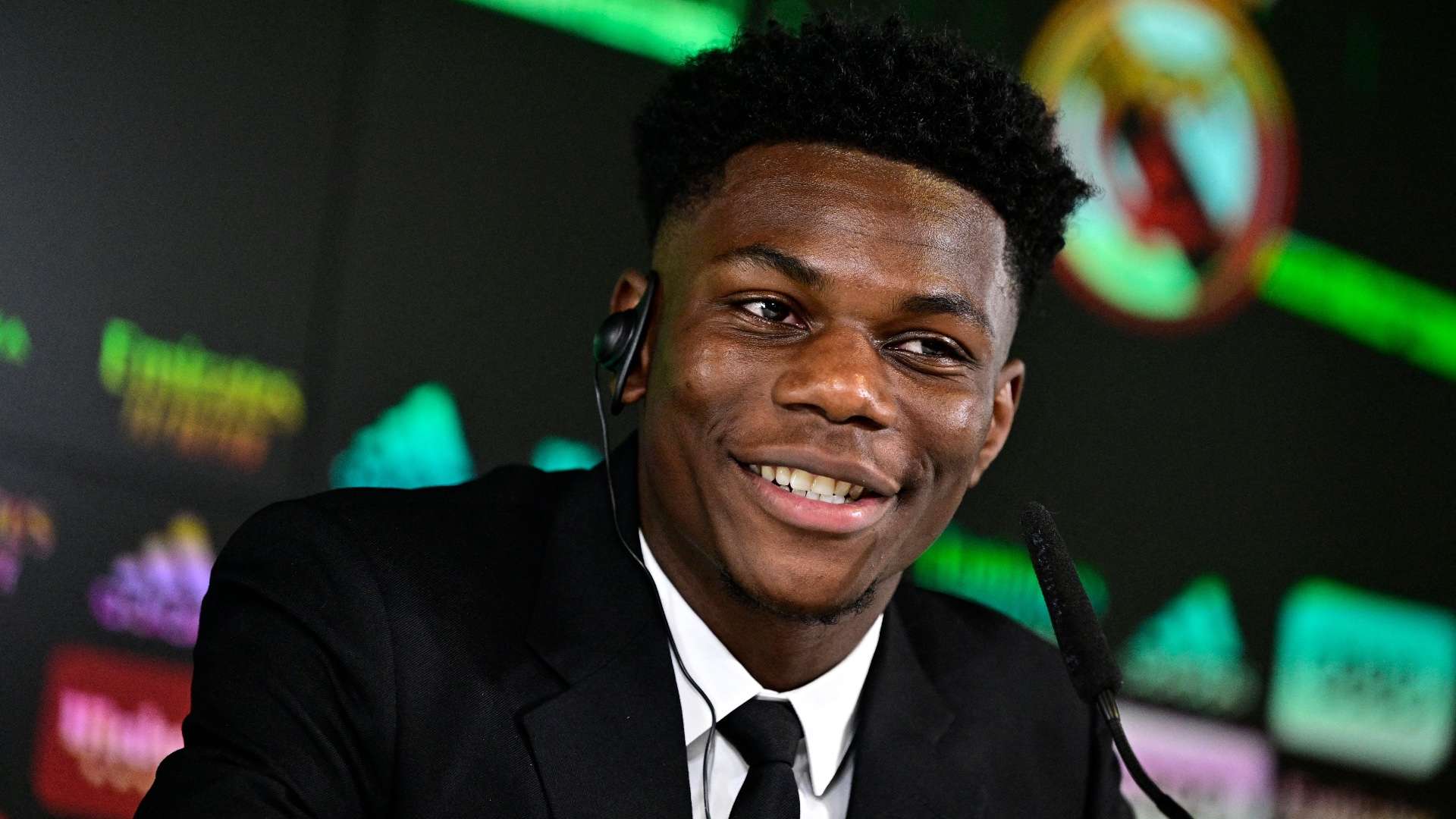 让比利时在 让比利时在